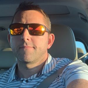 Meet your Posher, Stephen